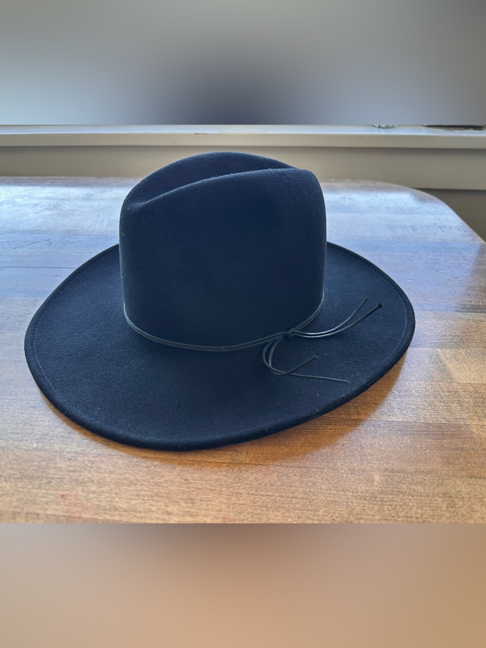 NEW YORK HAT CO, Lite Felt Black Felt slouch, rough rider, Medium-USA made